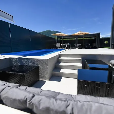 Luxury With A Private Pool Hadžići